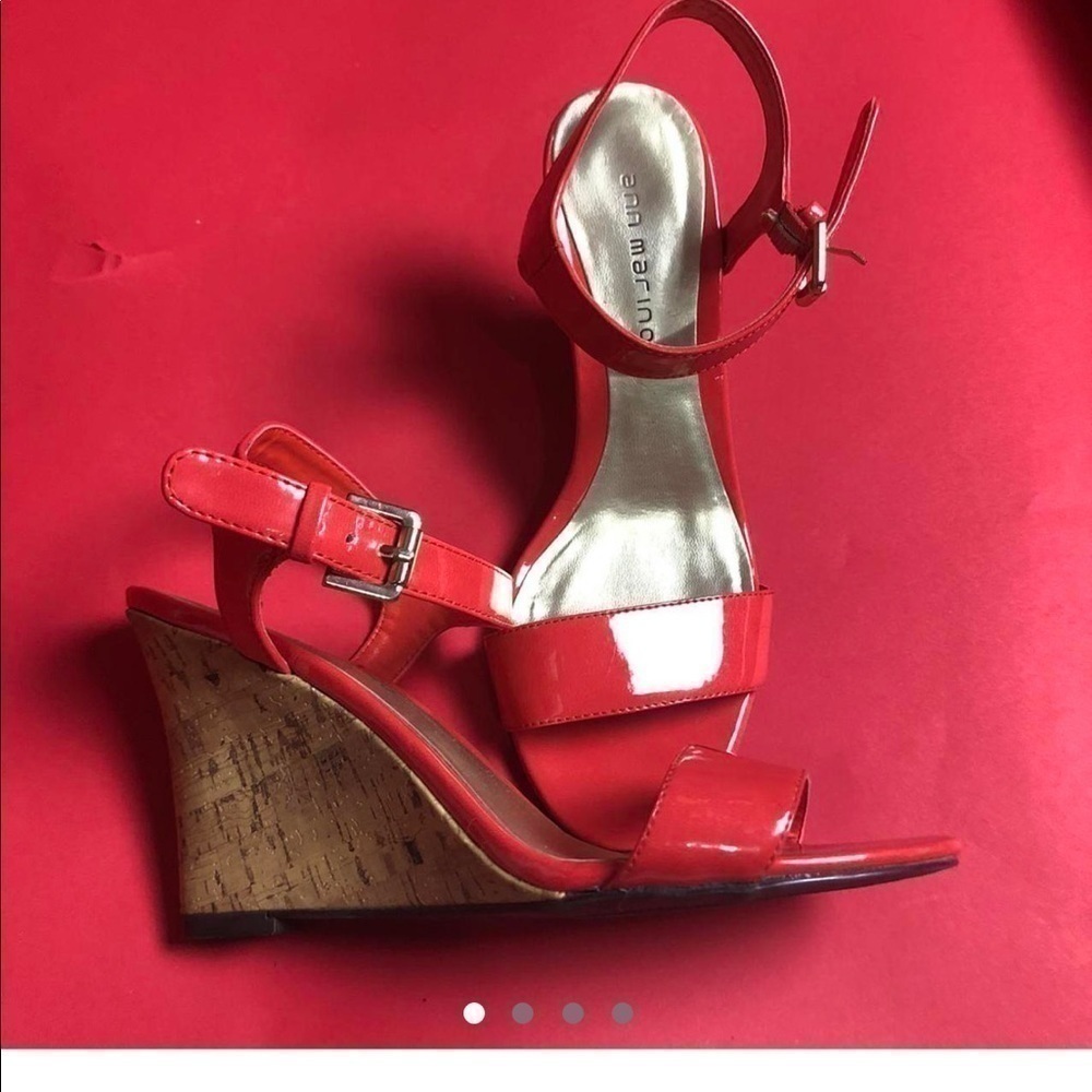 Light red and light brown wooden wedges ❤️🤎